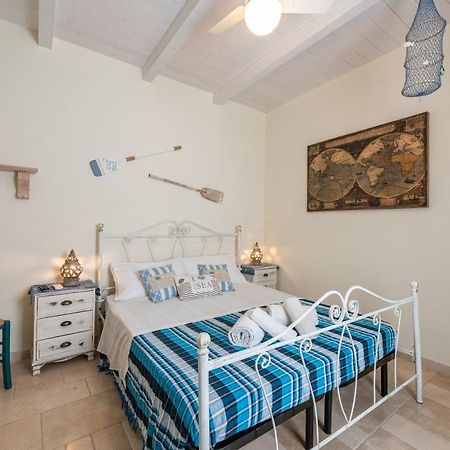 Wepuglia - Dimore Sallustio Monopoli Bagian luar foto